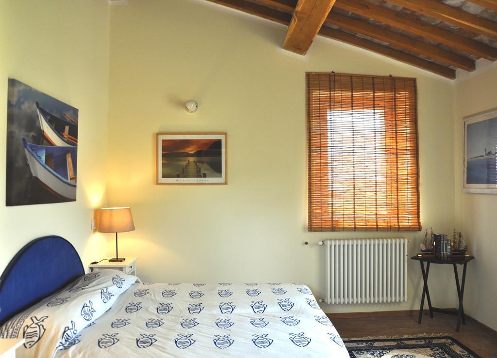 Montecristo Country House Manciano Quarto foto